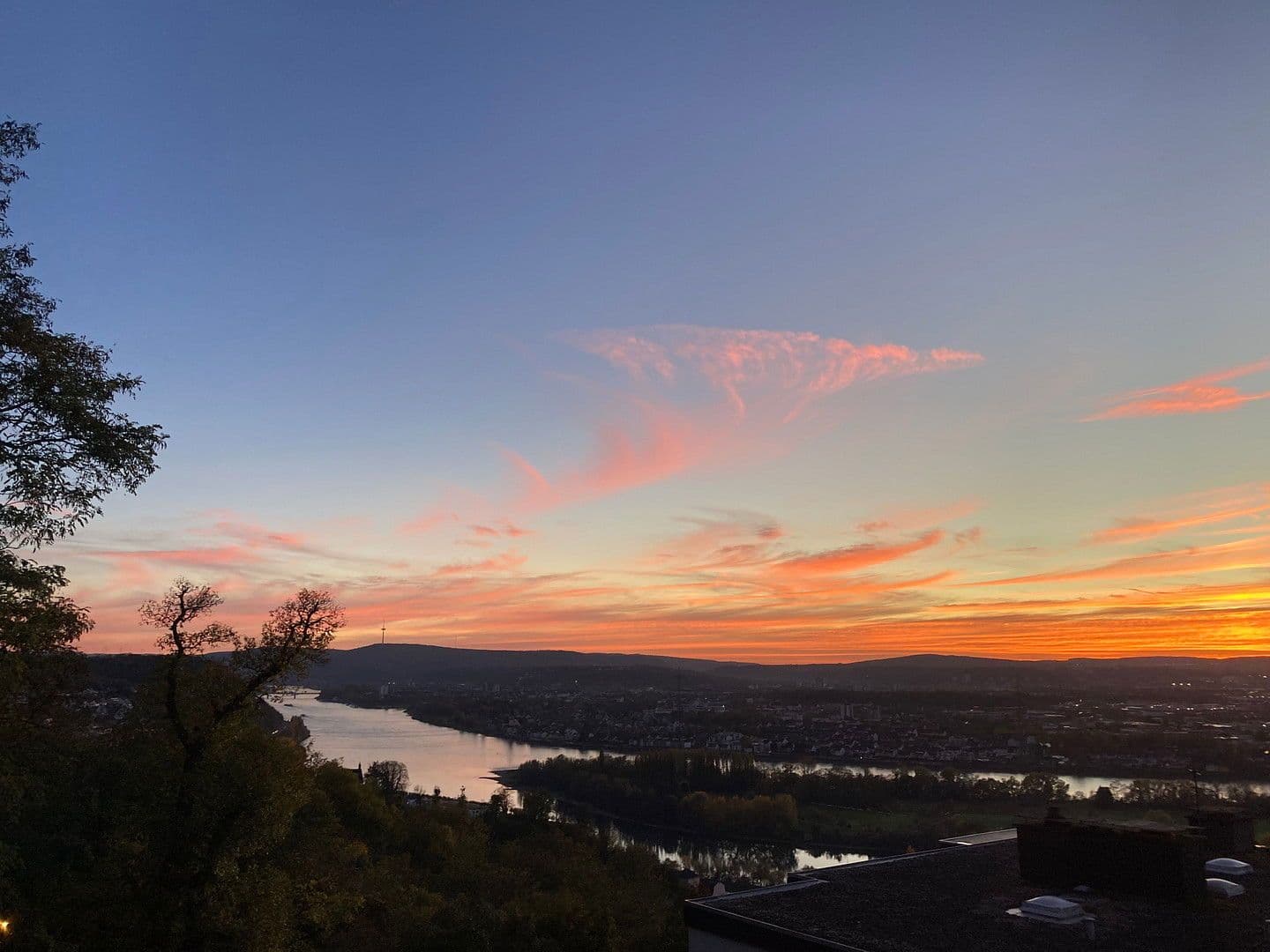 3 bedroom flat to rent, 135 m², Vallendar, Rhineland-Palatinate 3 bedroom flat to rent, 135 m², Vallendar, Rhineland-Palatinate