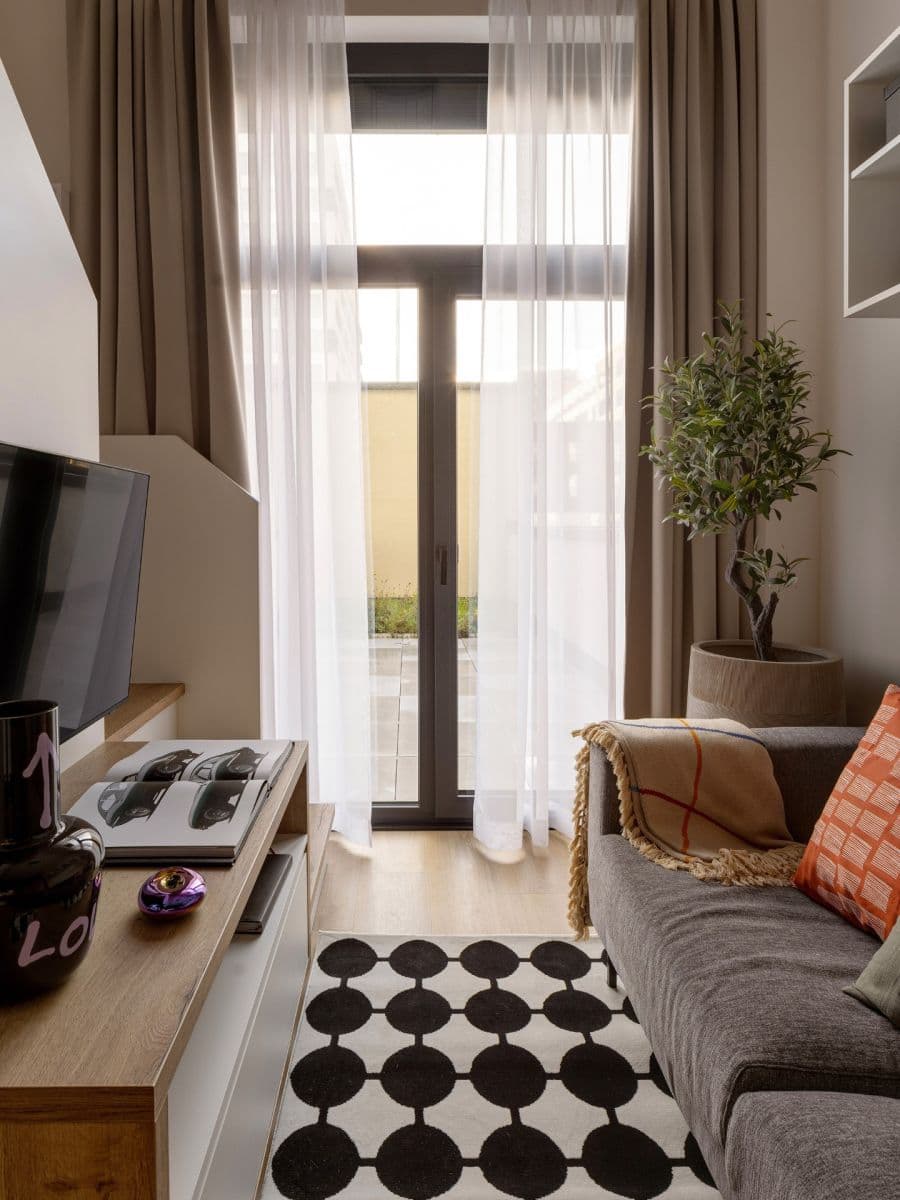 Studio flat to rent, 33 m², Poděbradská, Prague, Prague Studio flat to rent, 33 m², Poděbradská, Prague, Prague