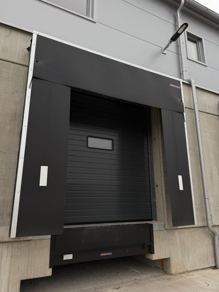 non-residential property to rent, 998 m², Tlustice, Středočeský Region non-residential property to rent, 998 m², Tlustice, Středočeský Region