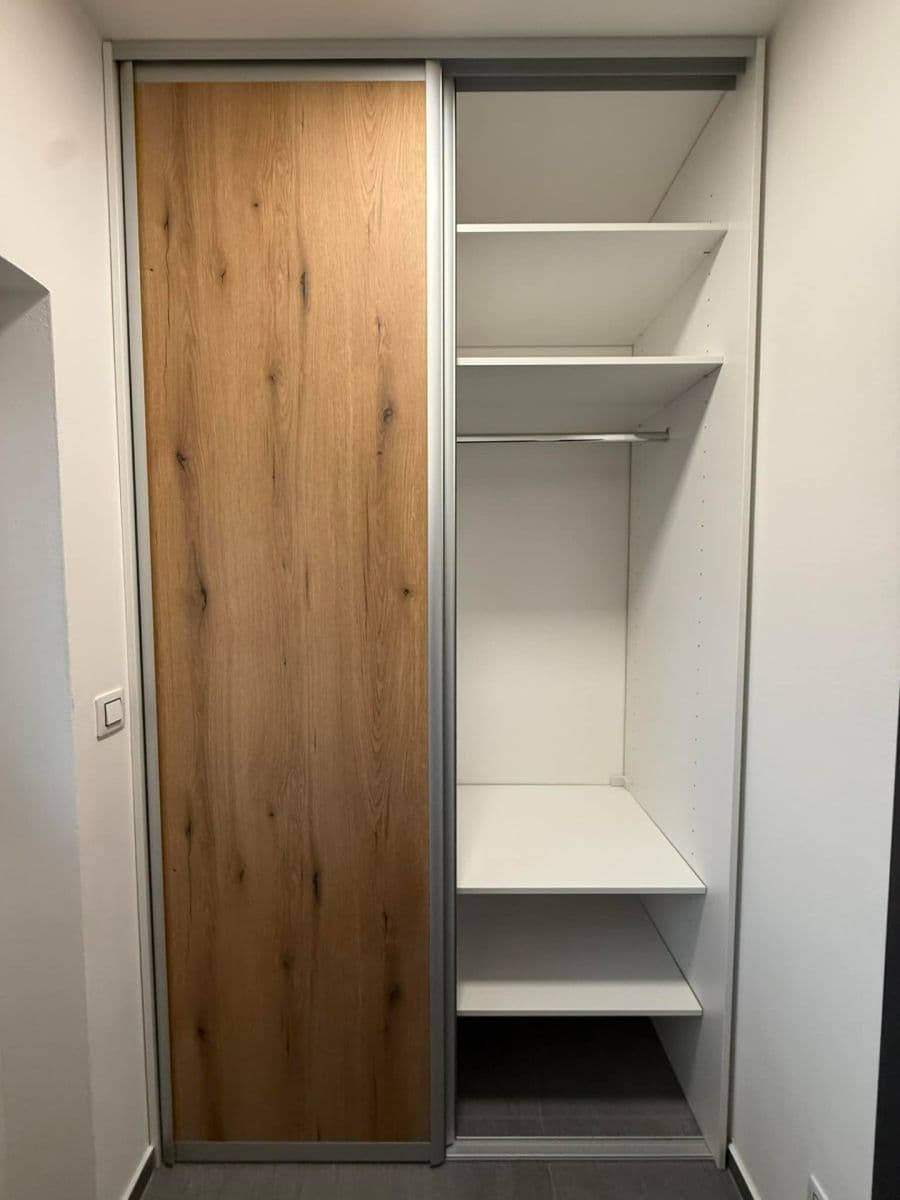 Studio flat to rent, 32 m², Roudná, Jihočeský Region Studio flat to rent, 32 m², Roudná, Jihočeský Region