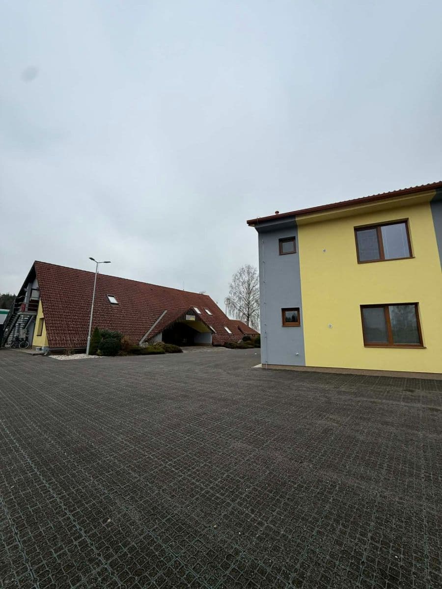 Studio flat to rent, 32 m², Roudná, Jihočeský Region Studio flat to rent, 32 m², Roudná, Jihočeský Region