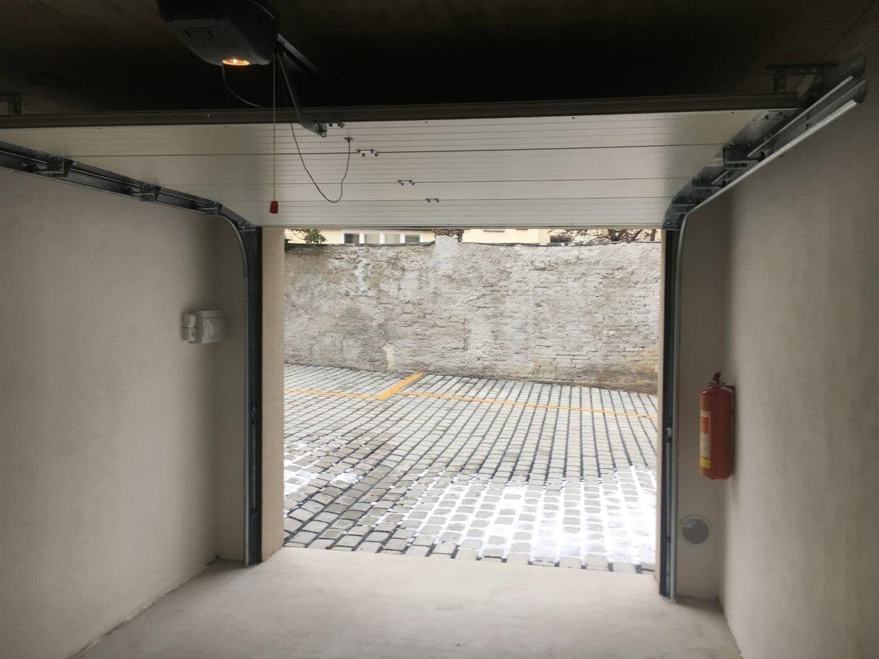 garage to rent, 15 m², Bořivojova, Prague, Prague garage to rent, 15 m², Bořivojova, Prague, Prague