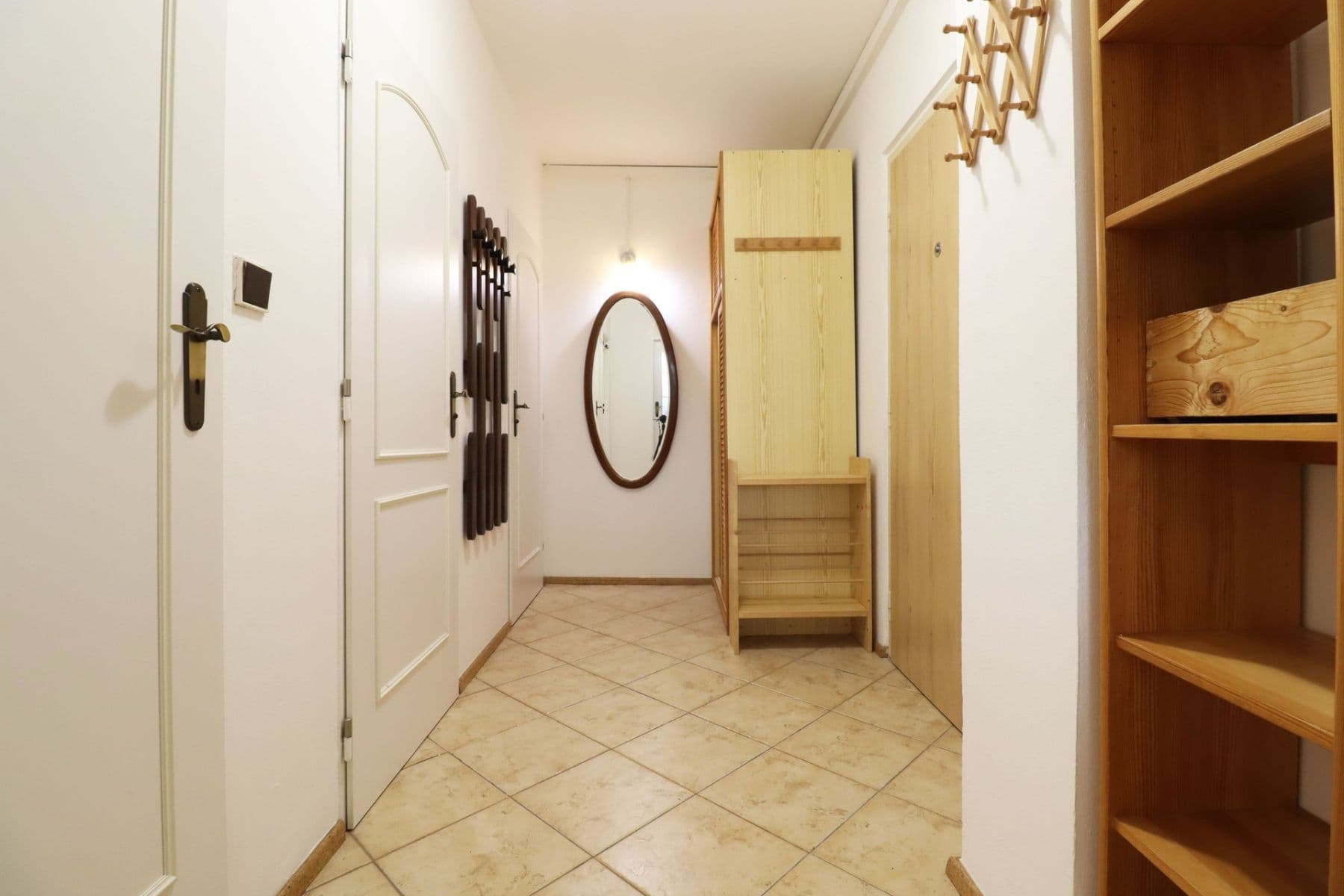 2 bedroom with open-plan kitchen flat to rent, 63 m², Metodějova, Prague, Prague 2 bedroom with open-plan kitchen flat to rent, 63 m², Metodějova, Prague, Prague