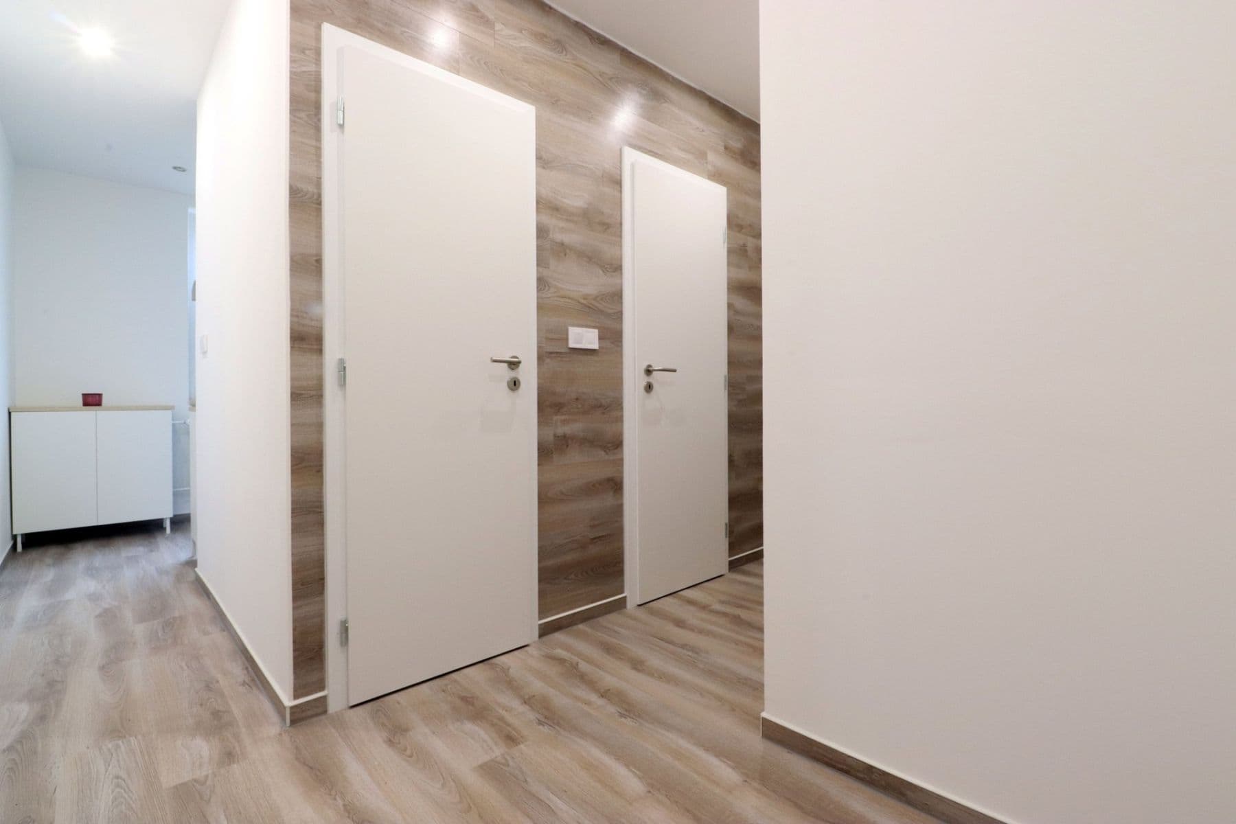 2 bedroom flat to rent, 53 m², Průběžná, Milovice, Středočeský Region 2 bedroom flat to rent, 53 m², Průběžná, Milovice, Středočeský Region