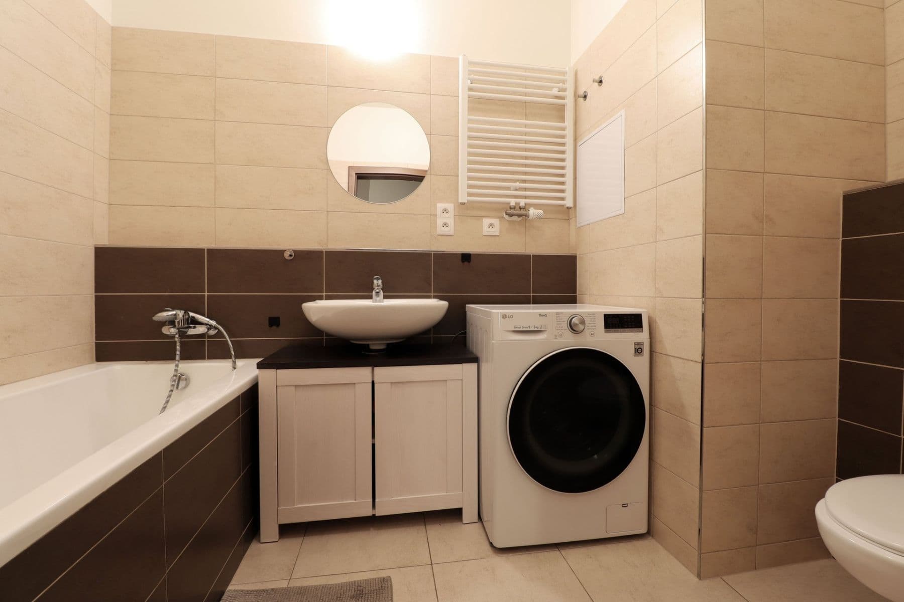 1 bedroom with open-plan kitchen flat to rent, 57 m², Miloše Havla, Prague, Prague 1 bedroom with open-plan kitchen flat to rent, 57 m², Miloše Havla, Prague, Prague