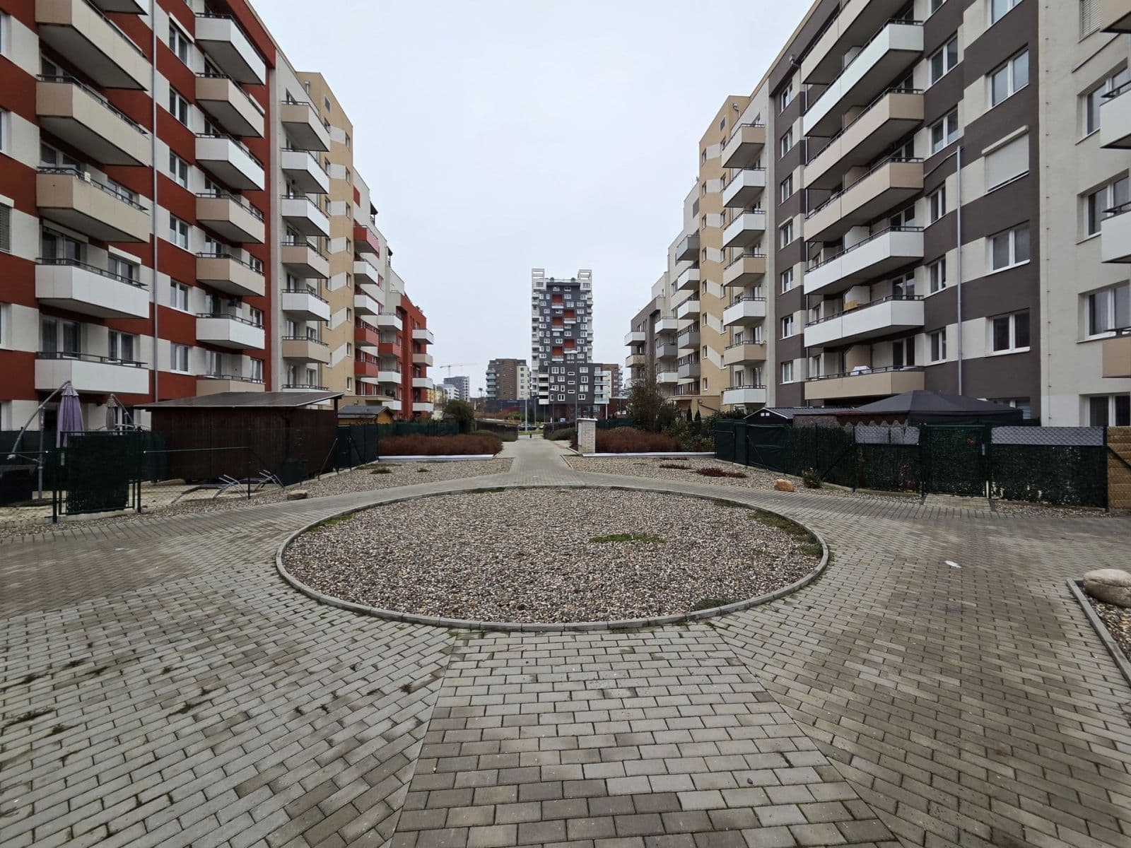 1 bedroom with open-plan kitchen flat to rent, 57 m², Miloše Havla, Prague, Prague 1 bedroom with open-plan kitchen flat to rent, 57 m², Miloše Havla, Prague, Prague