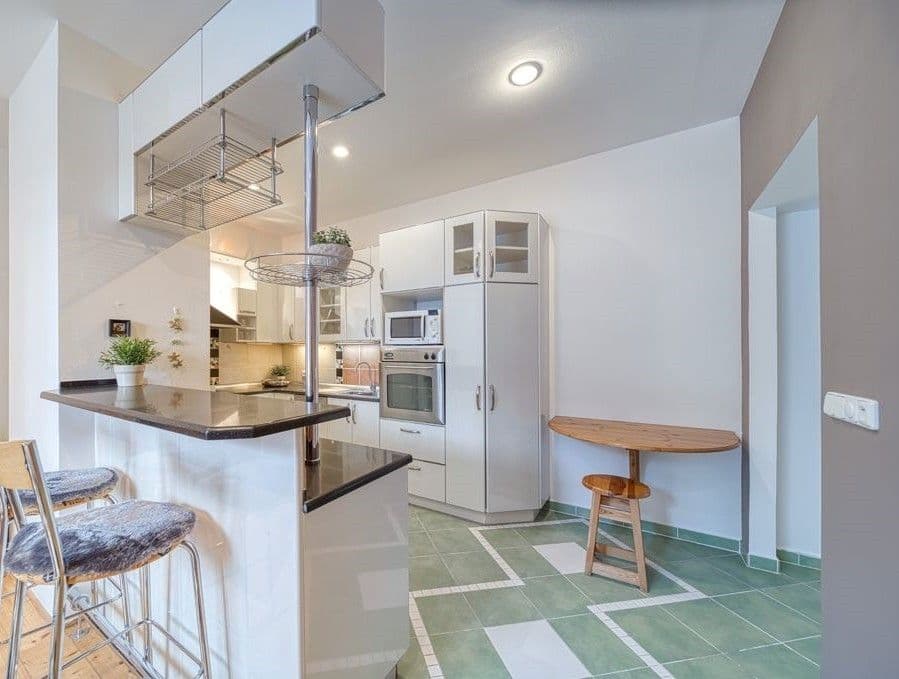 1 bedroom with open-plan kitchen flat to rent, 46 m², Na Výsledku II, Prague, Prague 1 bedroom with open-plan kitchen flat to rent, 46 m², Na Výsledku II, Prague, Prague