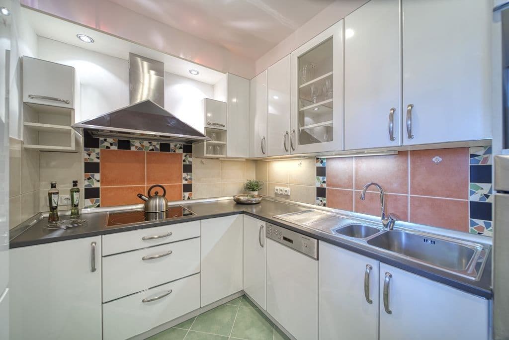 1 bedroom with open-plan kitchen flat to rent, 46 m², Na Výsledku II, Prague, Prague 1 bedroom with open-plan kitchen flat to rent, 46 m², Na Výsledku II, Prague, Prague