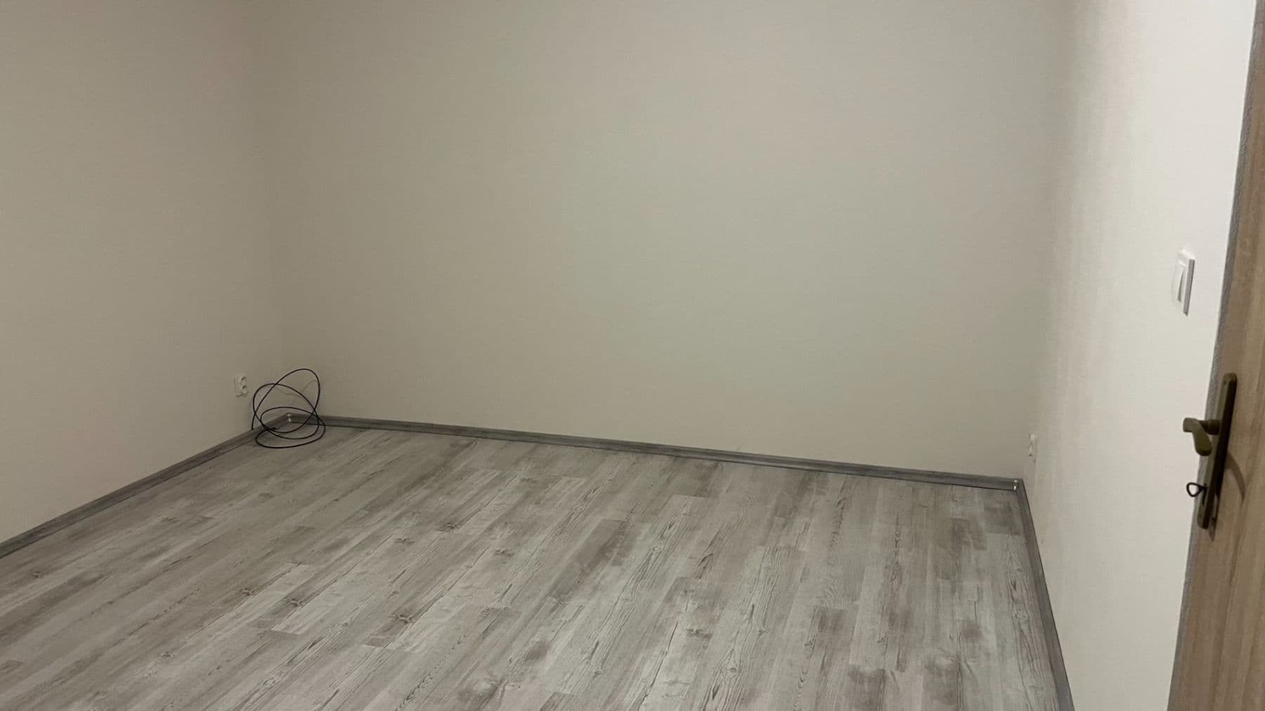 1 bedroom flat to rent, 35 m², Kostnická, Chomutov, Ústecký Region 1 bedroom flat to rent, 35 m², Kostnická, Chomutov, Ústecký Region