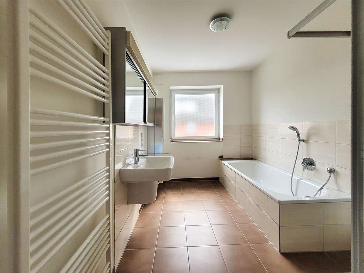 3 bedroom flat for sale, 93 m², Schloß Holte-Stukenbrock, North Rhine-Westphalia 3 bedroom flat for sale, 93 m², Schloß Holte-Stukenbrock, North Rhine-Westphalia