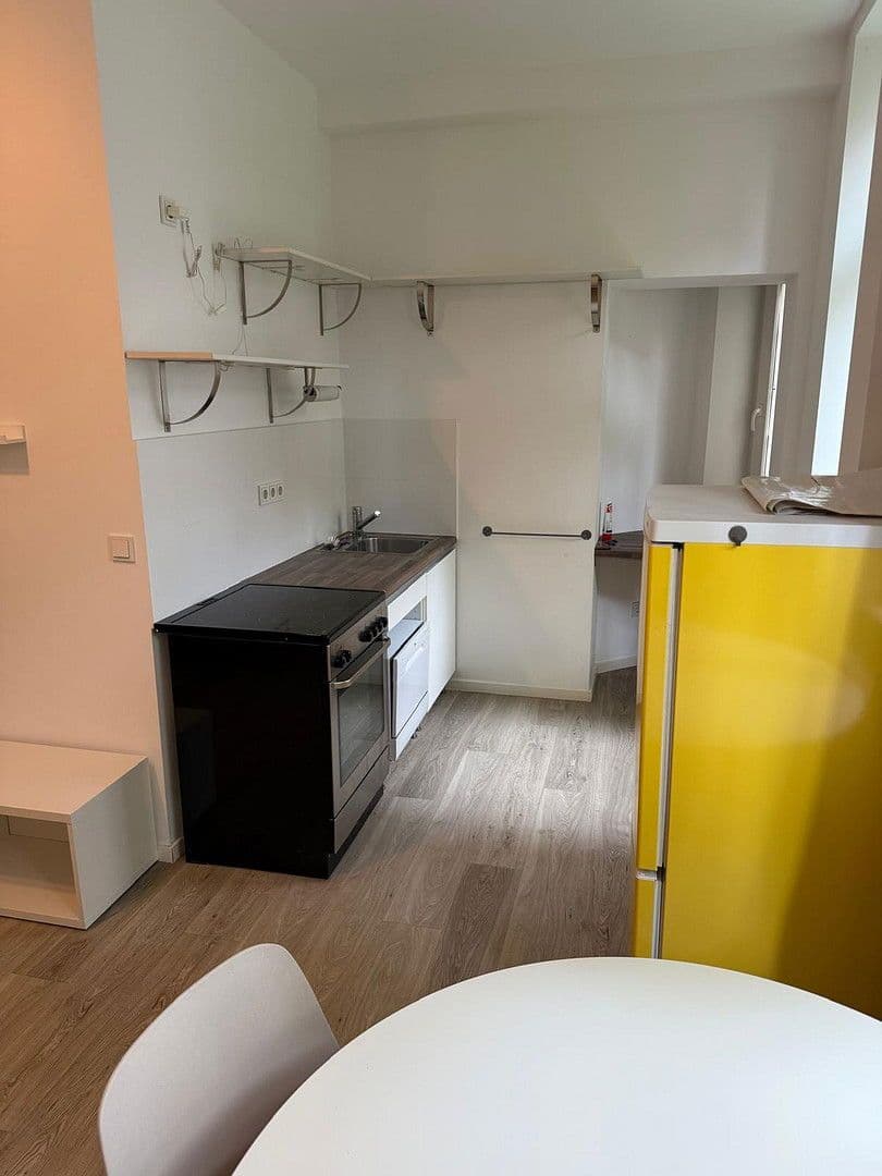 2 bedroom flat to rent, 42 m², Rauenthaler Str. 22, Wiesbaden, Hesse 2 bedroom flat to rent, 42 m², Rauenthaler Str. 22, Wiesbaden, Hesse