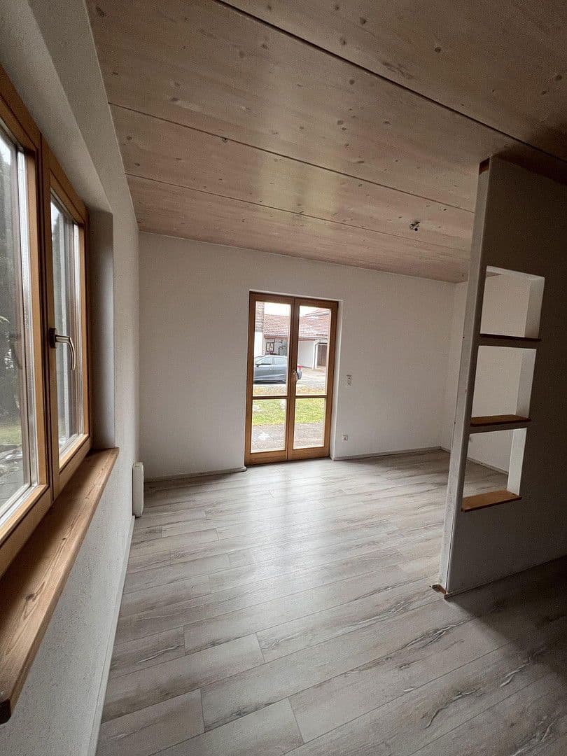 1 bedroom with open-plan kitchen flat for sale, 101 m², Buchbichl 38, Irschenberg, Bavaria 1 bedroom with open-plan kitchen flat for sale, 101 m², Buchbichl 38, Irschenberg, Bavaria