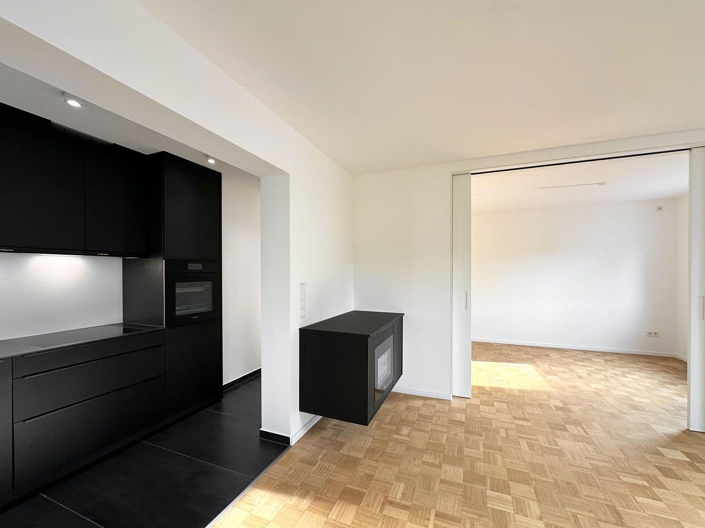 3 bedroom flat to rent, 78 m², Frankfurt am Main, Hesse 3 bedroom flat to rent, 78 m², Frankfurt am Main, Hesse