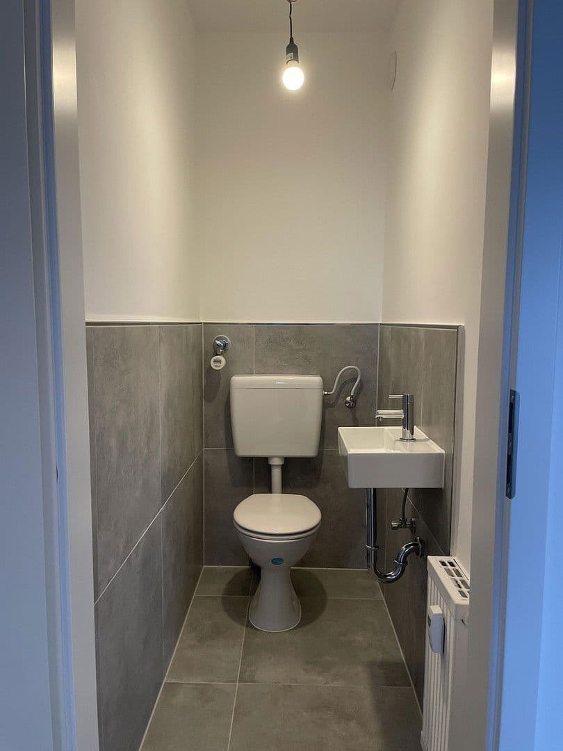 2 bedroom with open-plan kitchen flat to rent, 92 m², Raunheim, Hesse 2 bedroom with open-plan kitchen flat to rent, 92 m², Raunheim, Hesse