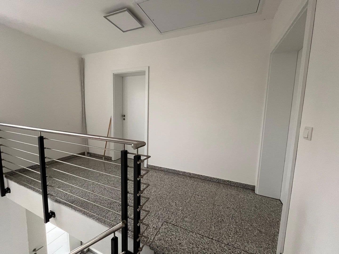 3 bedroom flat to rent, 99 m², Tulpenstr. 18a, Wackersdorf, Bavaria 3 bedroom flat to rent, 99 m², Tulpenstr. 18a, Wackersdorf, Bavaria