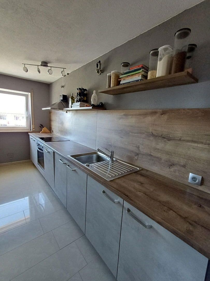 3 bedroom with open-plan kitchen flat for sale, 111 m², Oberndorf am Neckar, Baden-Württemberg 3 bedroom with open-plan kitchen flat for sale, 111 m², Oberndorf am Neckar, Baden-Württemberg