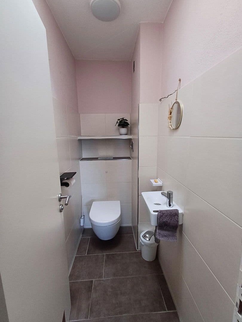 3 bedroom with open-plan kitchen flat for sale, 111 m², Oberndorf am Neckar, Baden-Württemberg 3 bedroom with open-plan kitchen flat for sale, 111 m², Oberndorf am Neckar, Baden-Württemberg