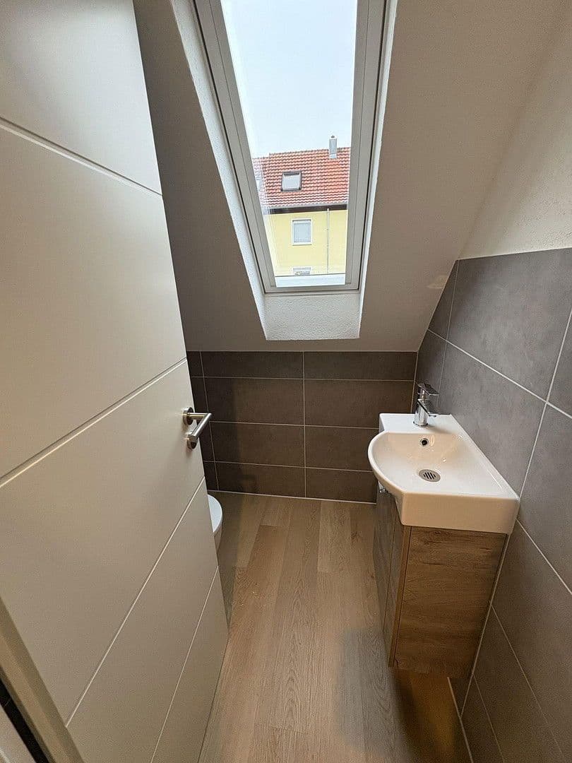 2 bedroom with open-plan kitchen flat to rent, 100 m², Bad Mergentheim, Baden-Württemberg 2 bedroom with open-plan kitchen flat to rent, 100 m², Bad Mergentheim, Baden-Württemberg