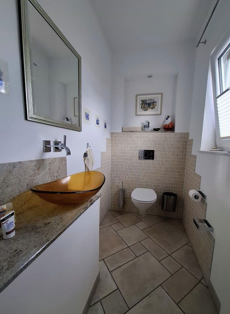 4 bedroom flat to rent, 170 m², Wachtberg, North Rhine-Westphalia 4 bedroom flat to rent, 170 m², Wachtberg, North Rhine-Westphalia