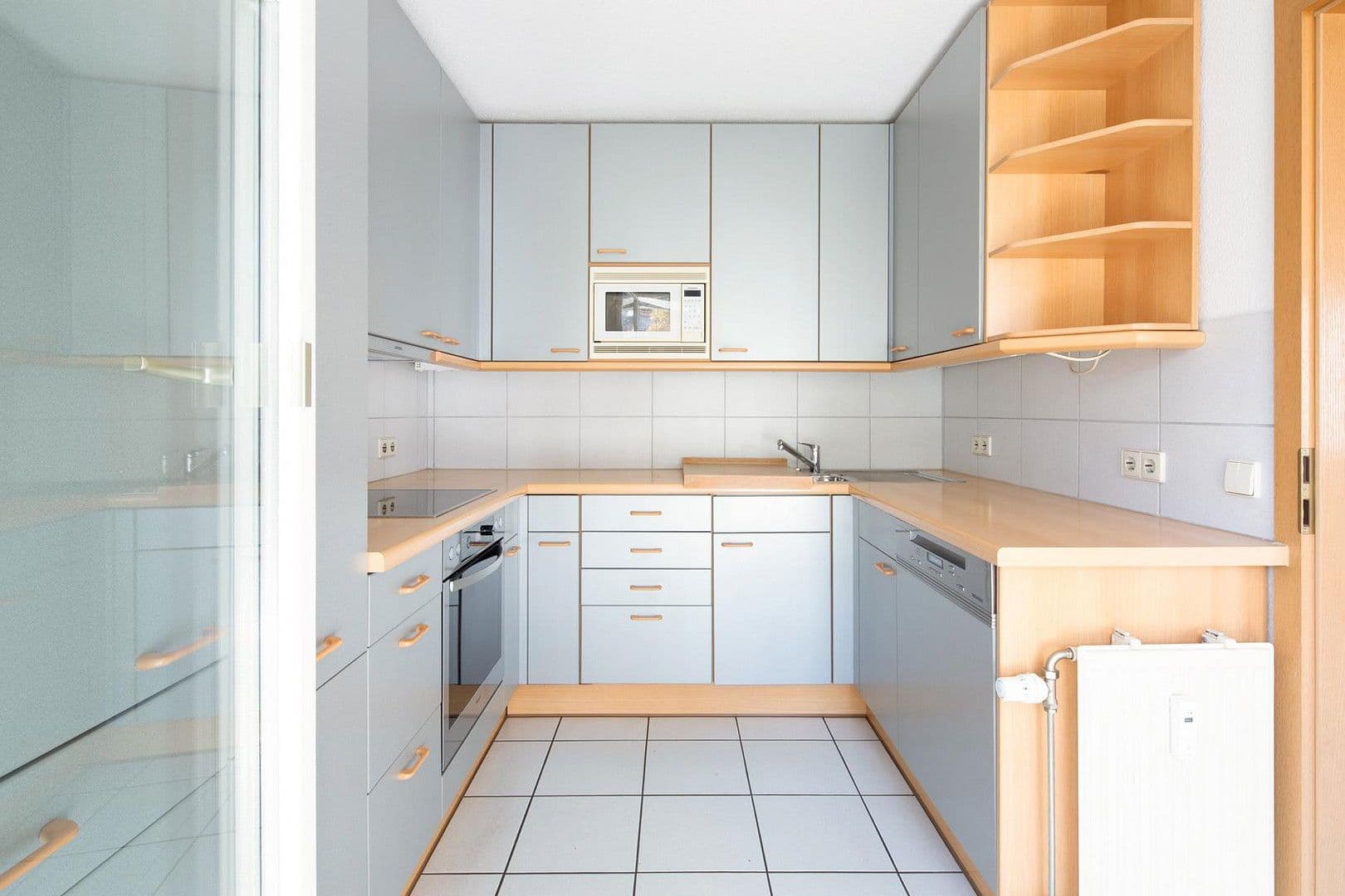 2 bedroom with open-plan kitchen flat to rent, 94 m², Inzlingen, Baden-Württemberg 2 bedroom with open-plan kitchen flat to rent, 94 m², Inzlingen, Baden-Württemberg