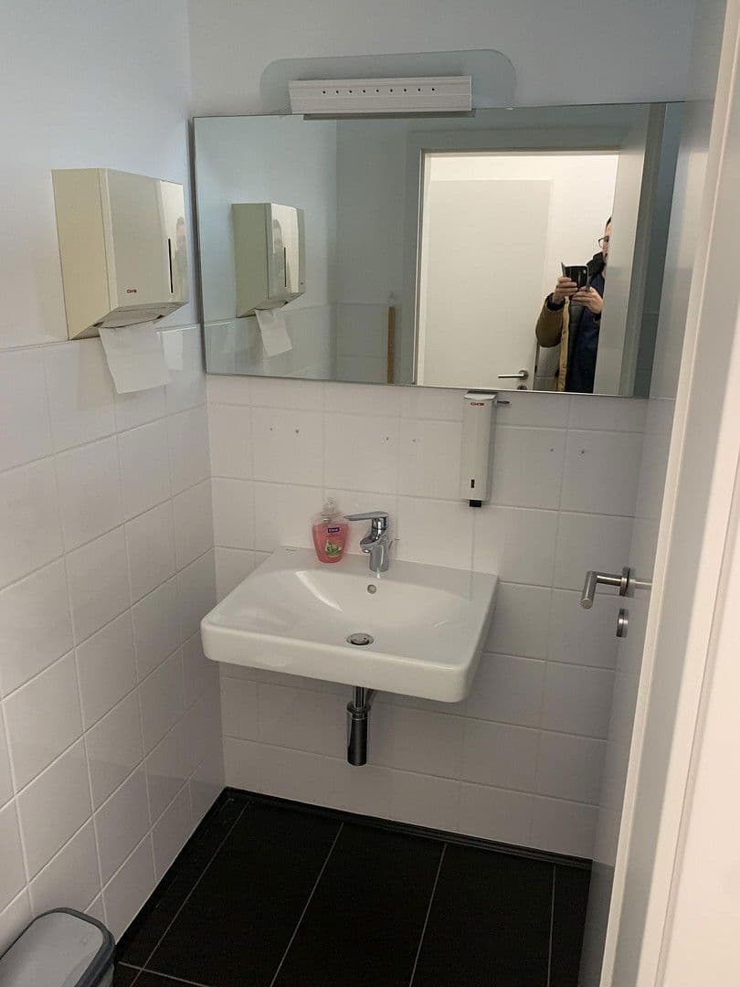 office to rent, 297 m², Fürther Straße 228, Nürnberg, Bavaria office to rent, 297 m², Fürther Straße 228, Nürnberg, Bavaria