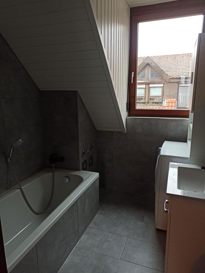 1 bedroom with open-plan kitchen flat to rent, 78 m², Neckarsulm, Baden-Württemberg 1 bedroom with open-plan kitchen flat to rent, 78 m², Neckarsulm, Baden-Württemberg