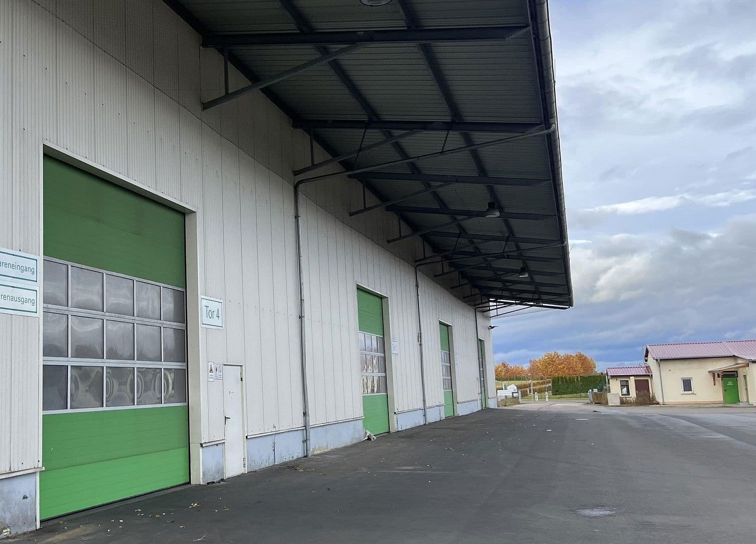 non-residential property to rent, 10,000 m², Bahnhofstraße 10, Walschleben, Thuringia non-residential property to rent, 10,000 m², Bahnhofstraße 10, Walschleben, Thuringia