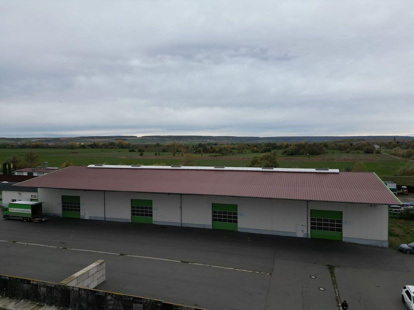 non-residential property to rent, 10,000 m², Bahnhofstraße 10, Walschleben, Thuringia non-residential property to rent, 10,000 m², Bahnhofstraße 10, Walschleben, Thuringia