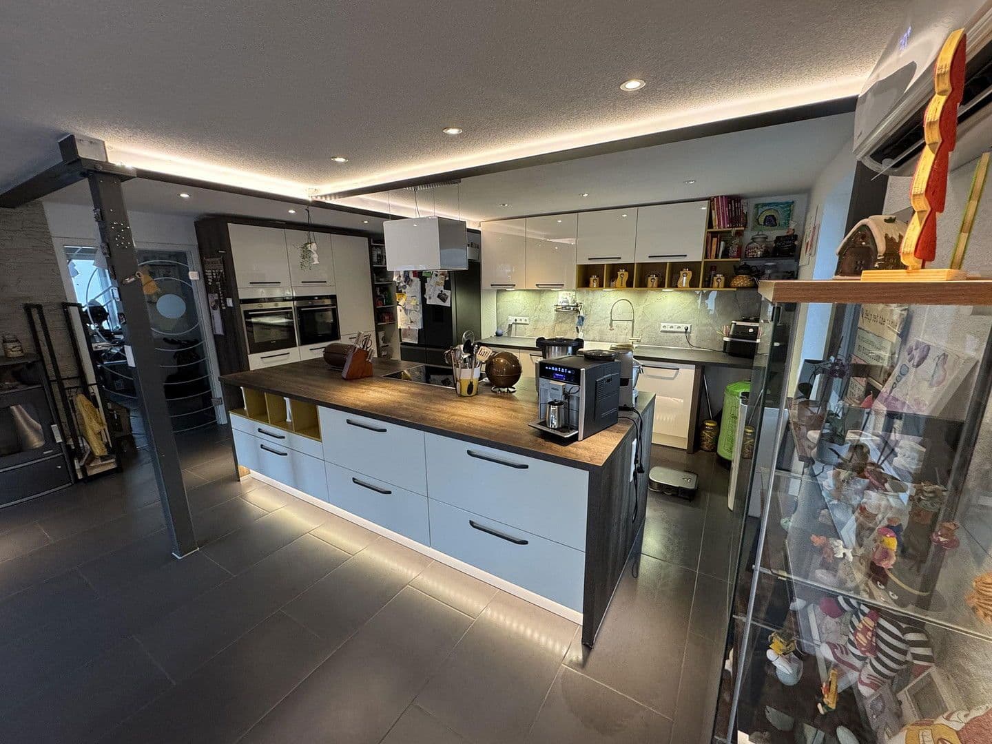 house for sale, 130 m², Lichtenstein, Baden-Württemberg house for sale, 130 m², Lichtenstein, Baden-Württemberg