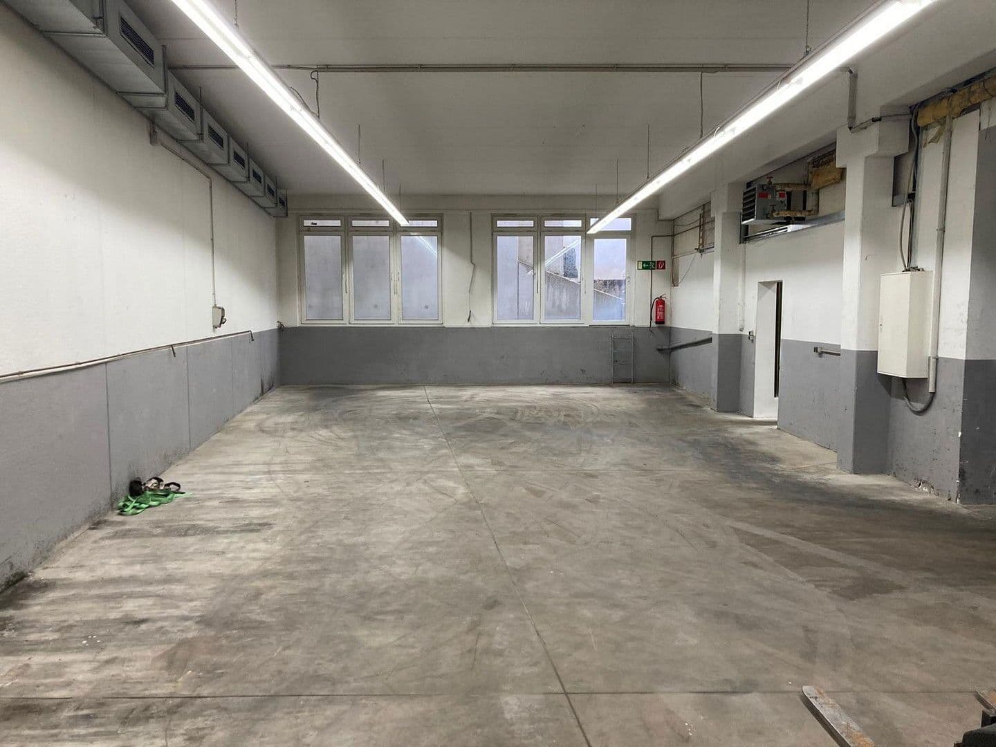 non-residential property to rent, 1,115 m², Siegen, North Rhine-Westphalia non-residential property to rent, 1,115 m², Siegen, North Rhine-Westphalia