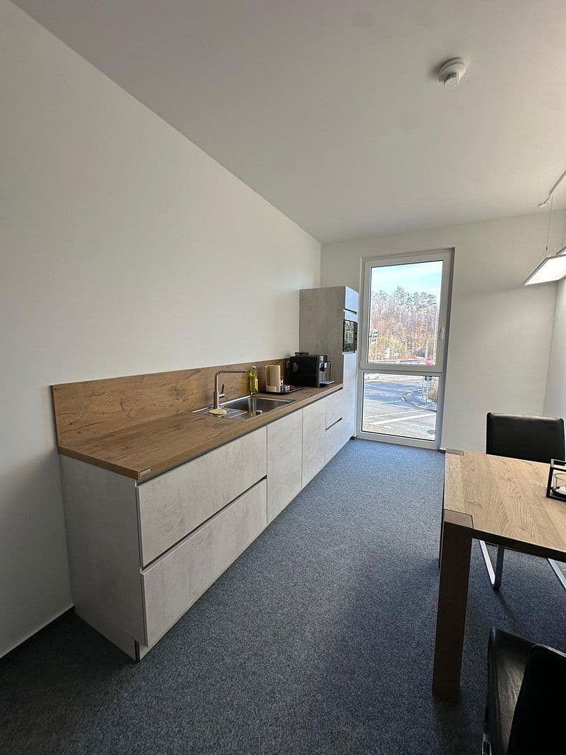 office to rent, 300 m², Friedhofstr. 171, Bielefeld, North Rhine-Westphalia office to rent, 300 m², Friedhofstr. 171, Bielefeld, North Rhine-Westphalia