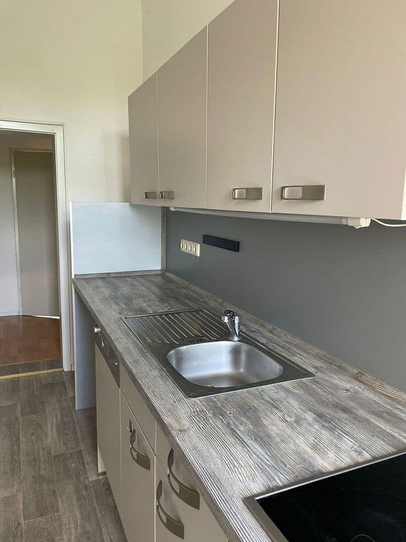 3 bedroom flat to rent, 92 m², Ritterstraße 15, Chemnitz, Saxony 3 bedroom flat to rent, 92 m², Ritterstraße 15, Chemnitz, Saxony