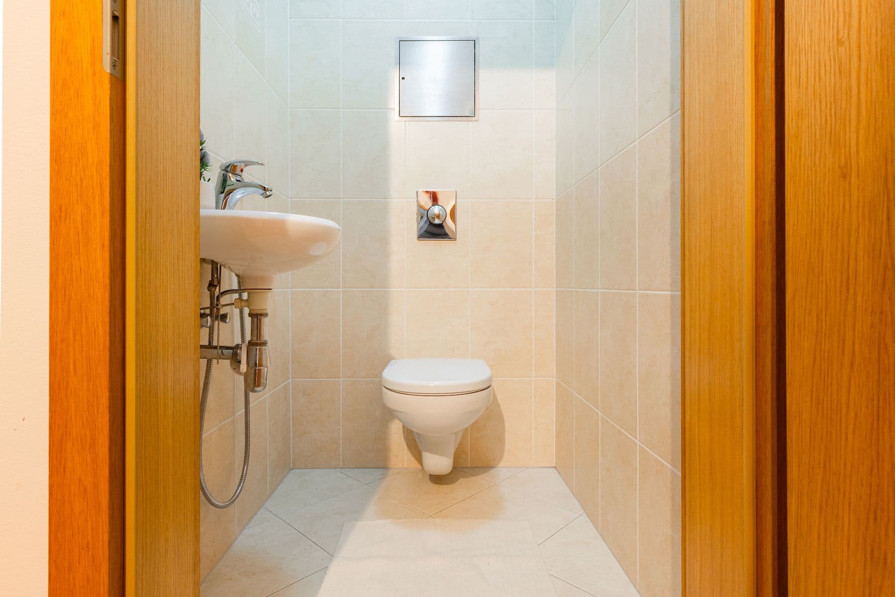 2 bedroom with open-plan kitchen flat for sale, 83 m², Na Výrovně, Prague, Prague 2 bedroom with open-plan kitchen flat for sale, 83 m², Na Výrovně, Prague, Prague