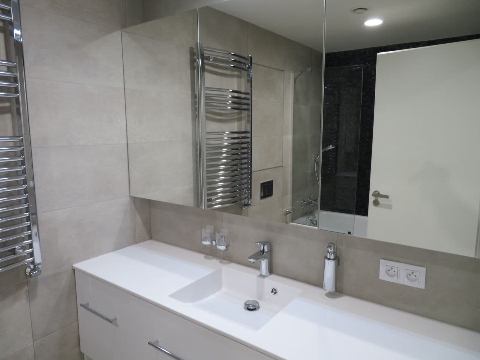 Studio flat to rent, 32 m², Mukařovského, Prague, Prague Studio flat to rent, 32 m², Mukařovského, Prague, Prague