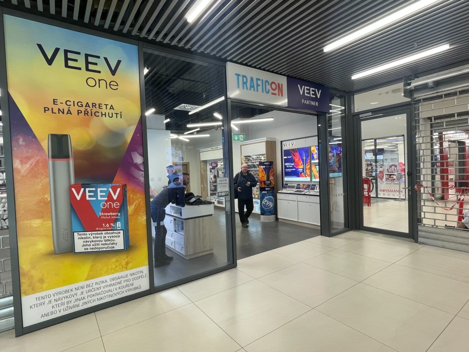 Studio flat to rent, 32 m², Mukařovského, Prague, Prague Studio flat to rent, 32 m², Mukařovského, Prague, Prague