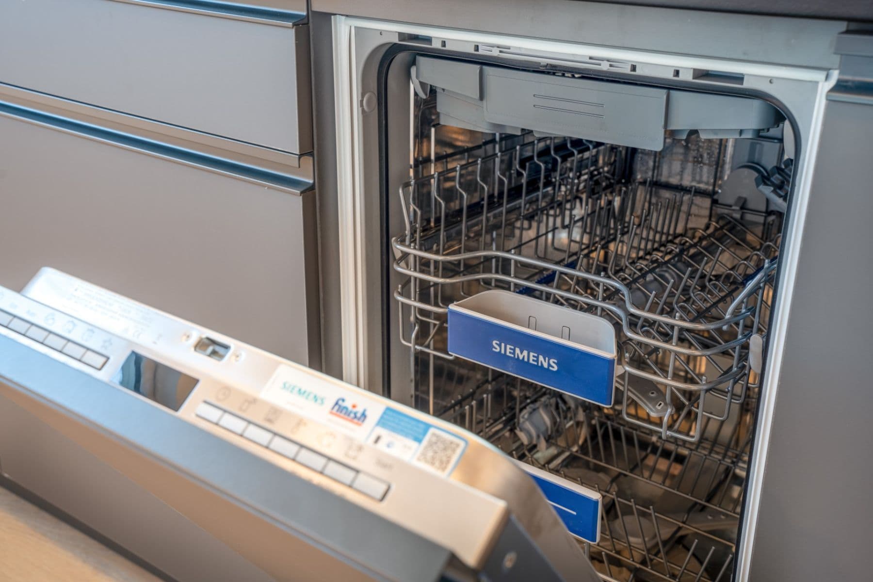 1 bedroom with open-plan kitchen flat to rent, 51 m², Antala Staška, Prague, Prague 1 bedroom with open-plan kitchen flat to rent, 51 m², Antala Staška, Prague, Prague