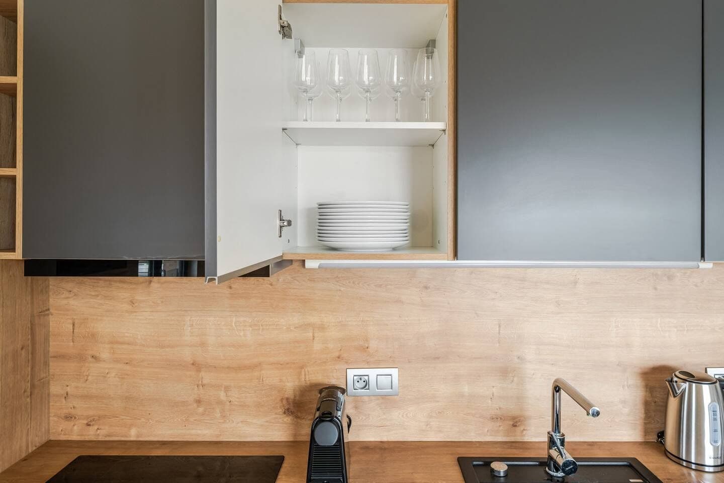 flat to rent, 94 m², Menclova, Prague, Prague flat to rent, 94 m², Menclova, Prague, Prague