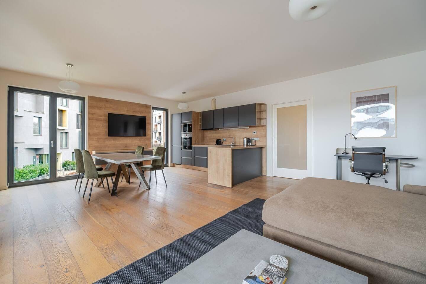 flat to rent, 94 m², Menclova, Prague, Prague flat to rent, 94 m², Menclova, Prague, Prague