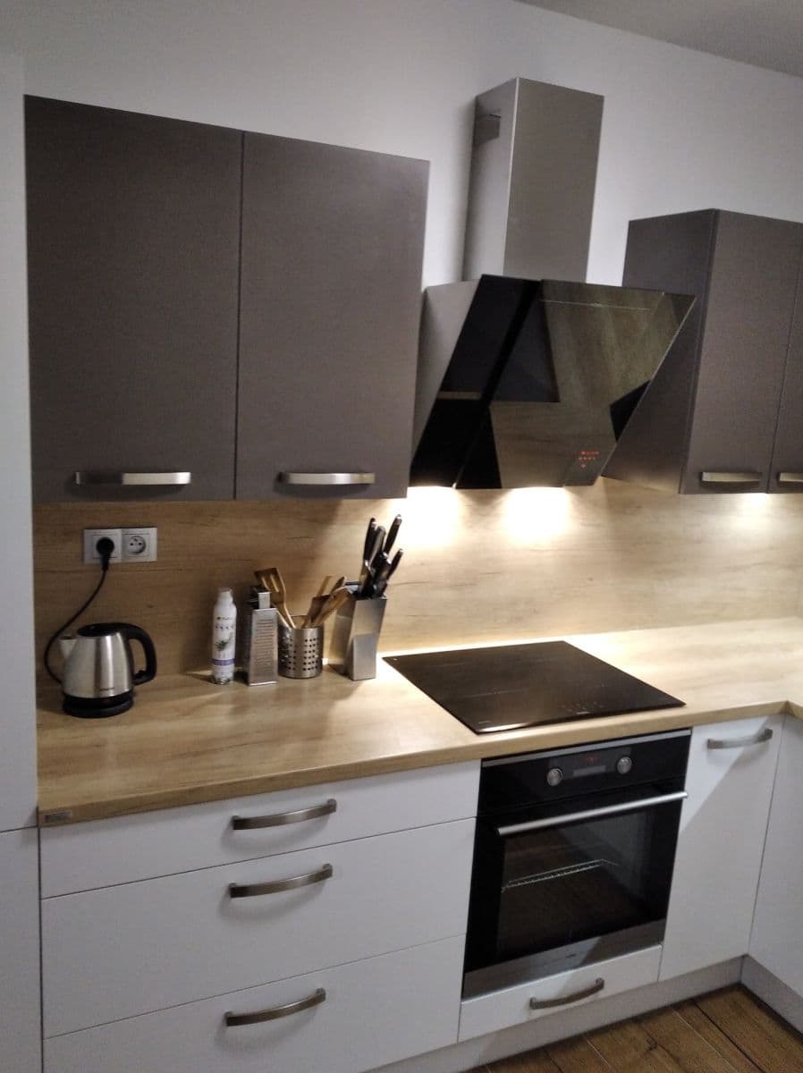 1 bedroom with open-plan kitchen flat to rent, 60 m², Třída Jiřího Pelikána, Olomouc, Olomoucký Region 1 bedroom with open-plan kitchen flat to rent, 60 m², Třída Jiřího Pelikána, Olomouc, Olomoucký Region