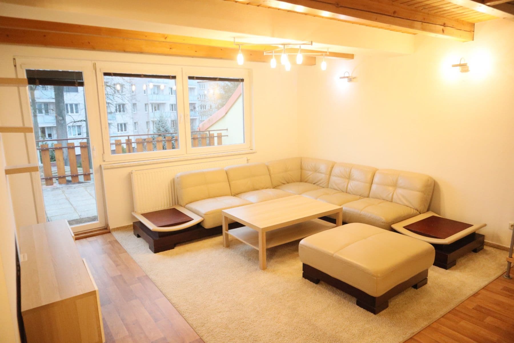 2 bedroom flat to rent, 94 m², Lidická třída, České Budějovice, Jihočeský Region 2 bedroom flat to rent, 94 m², Lidická třída, České Budějovice, Jihočeský Region