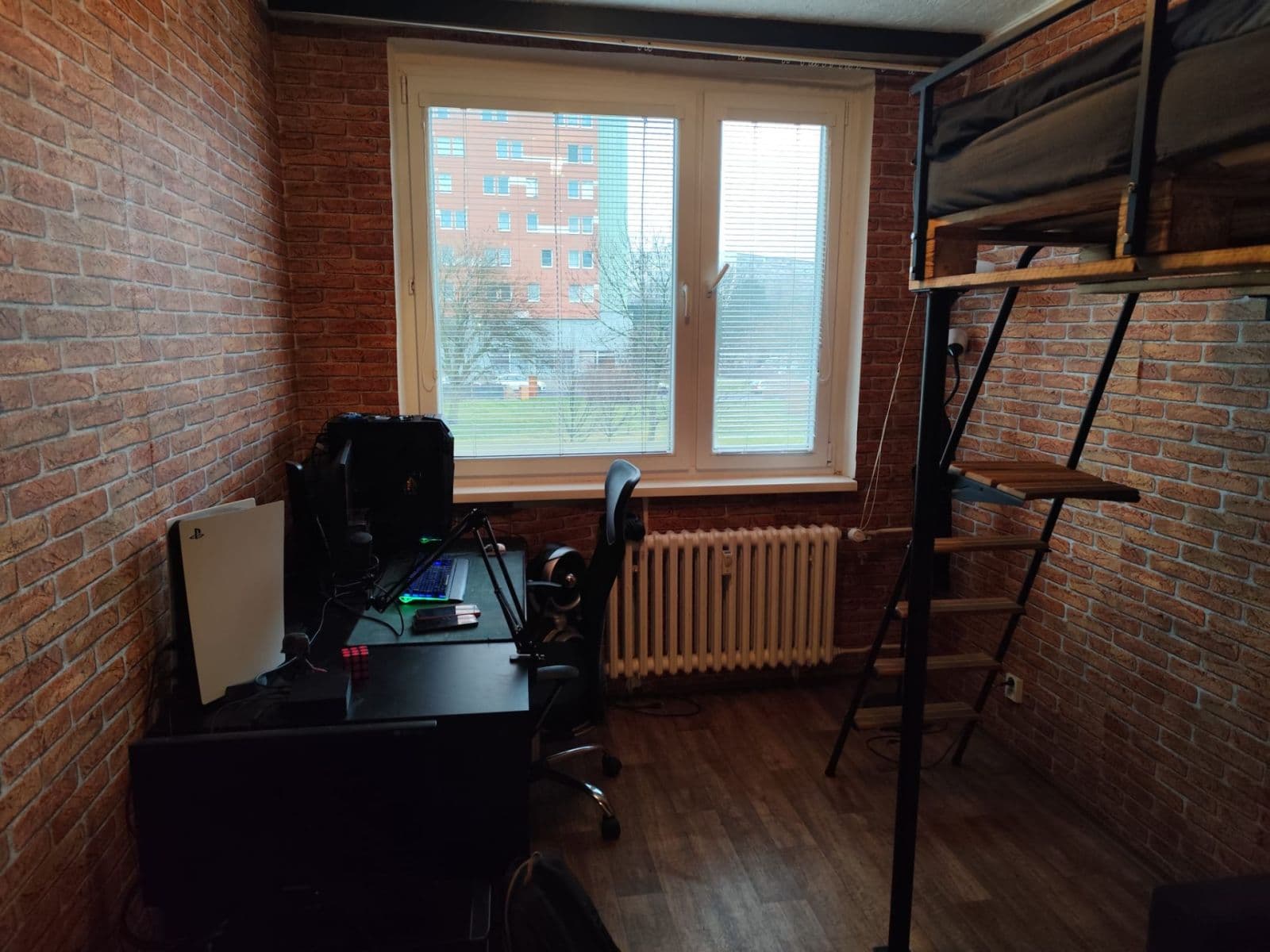 4 bedroom flat for sale, 80 m², Kpt. Jaroše, Teplice, Ústecký Region 4 bedroom flat for sale, 80 m², Kpt. Jaroše, Teplice, Ústecký Region