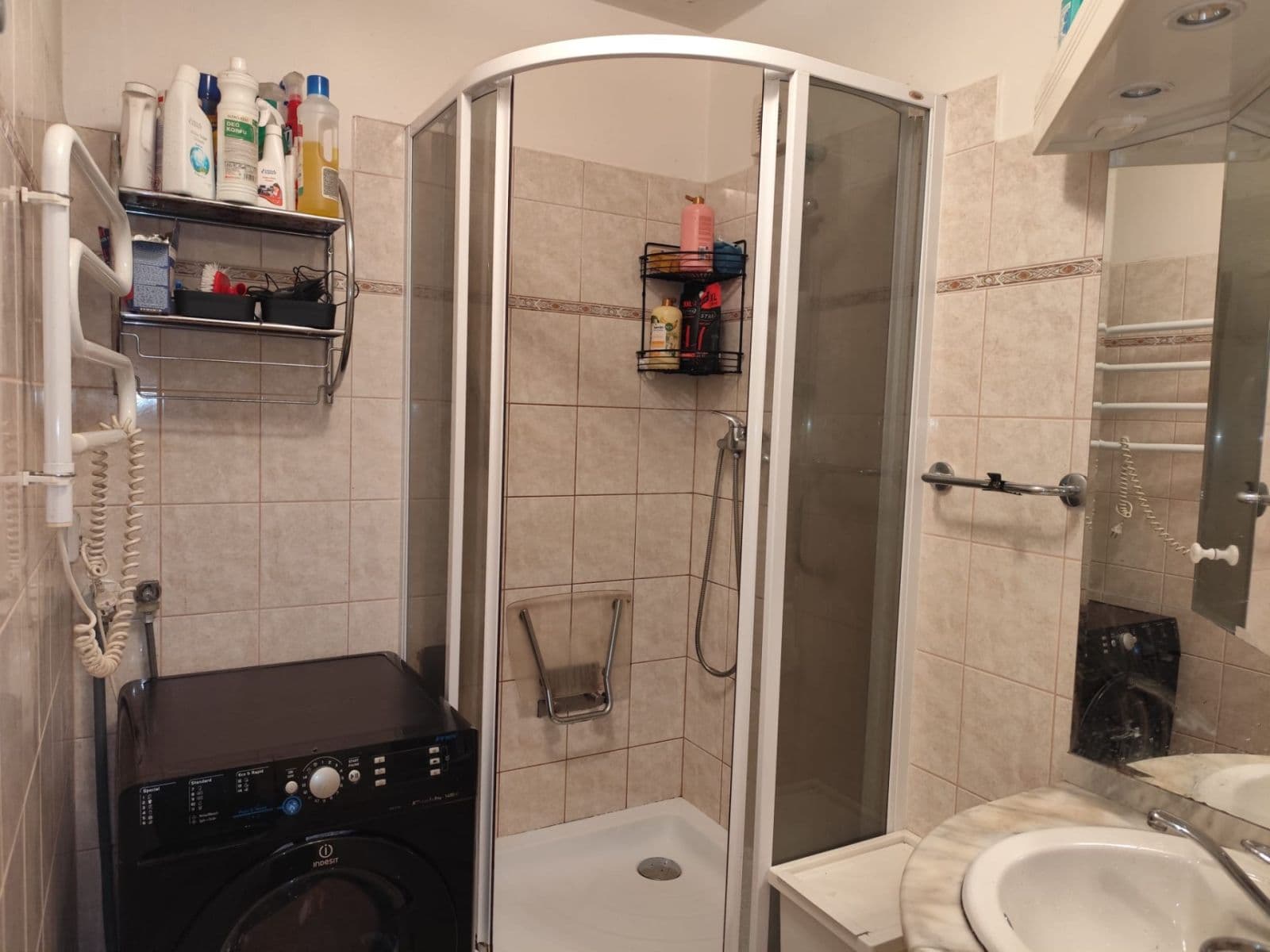 4 bedroom flat for sale, 80 m², Kpt. Jaroše, Teplice, Ústecký Region 4 bedroom flat for sale, 80 m², Kpt. Jaroše, Teplice, Ústecký Region