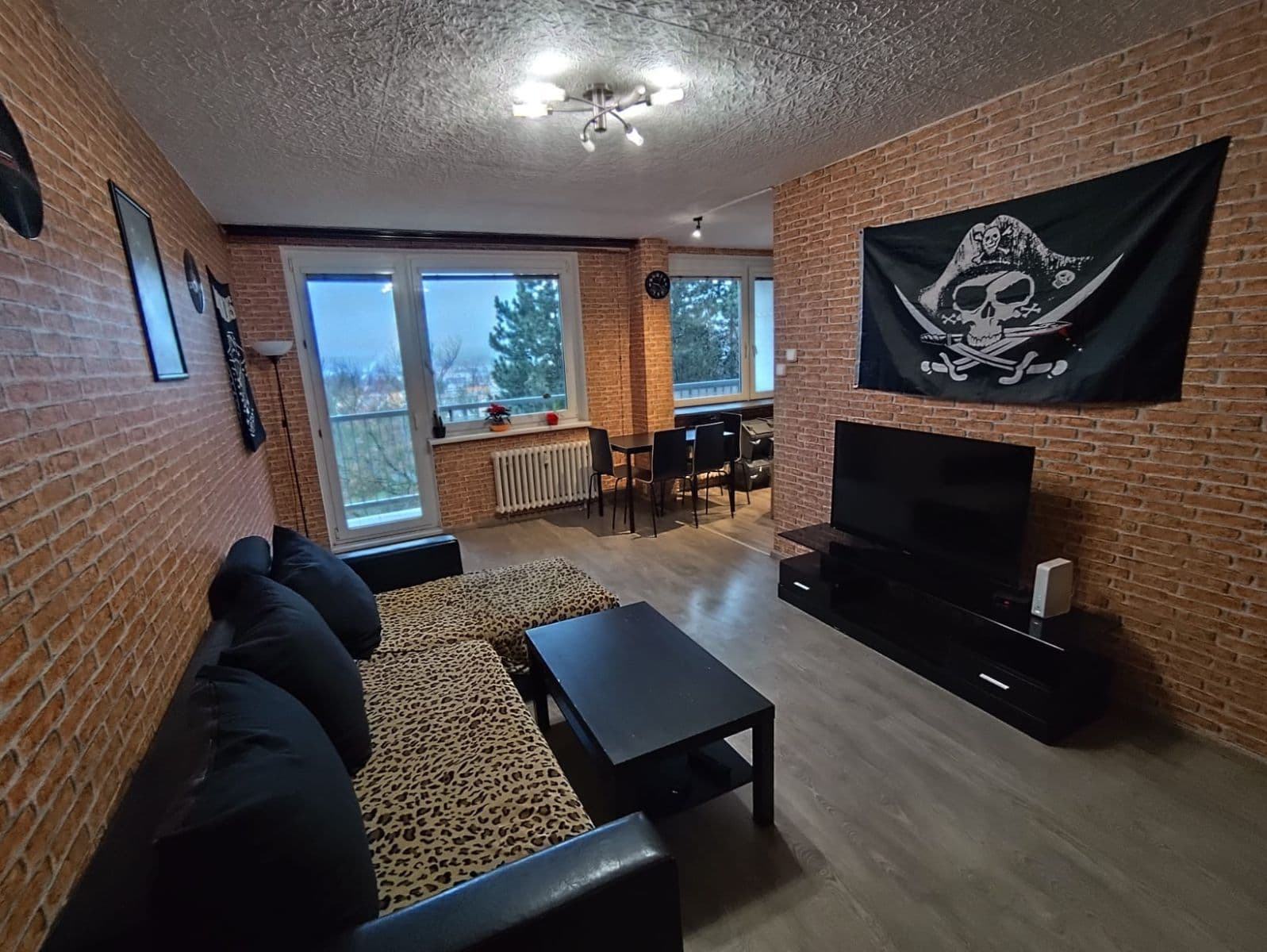 4 bedroom flat for sale, 80 m², Kpt. Jaroše, Teplice, Ústecký Region 4 bedroom flat for sale, 80 m², Kpt. Jaroše, Teplice, Ústecký Region