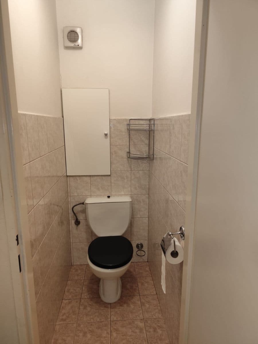 4 bedroom flat for sale, 80 m², Kpt. Jaroše, Teplice, Ústecký Region 4 bedroom flat for sale, 80 m², Kpt. Jaroše, Teplice, Ústecký Region