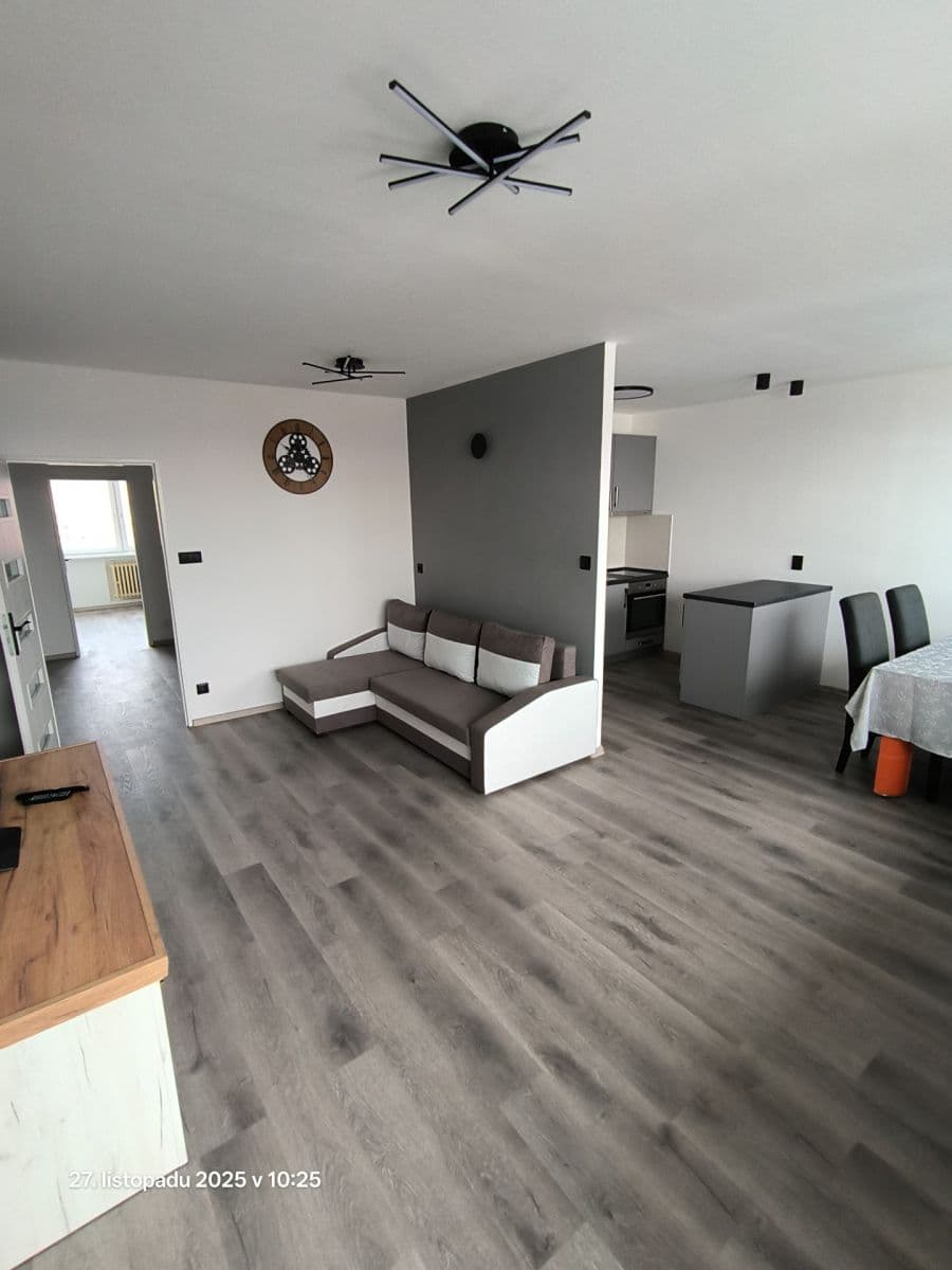 3 bedroom flat to rent, 68 m², Litvínovská, Prague, Prague 3 bedroom flat to rent, 68 m², Litvínovská, Prague, Prague