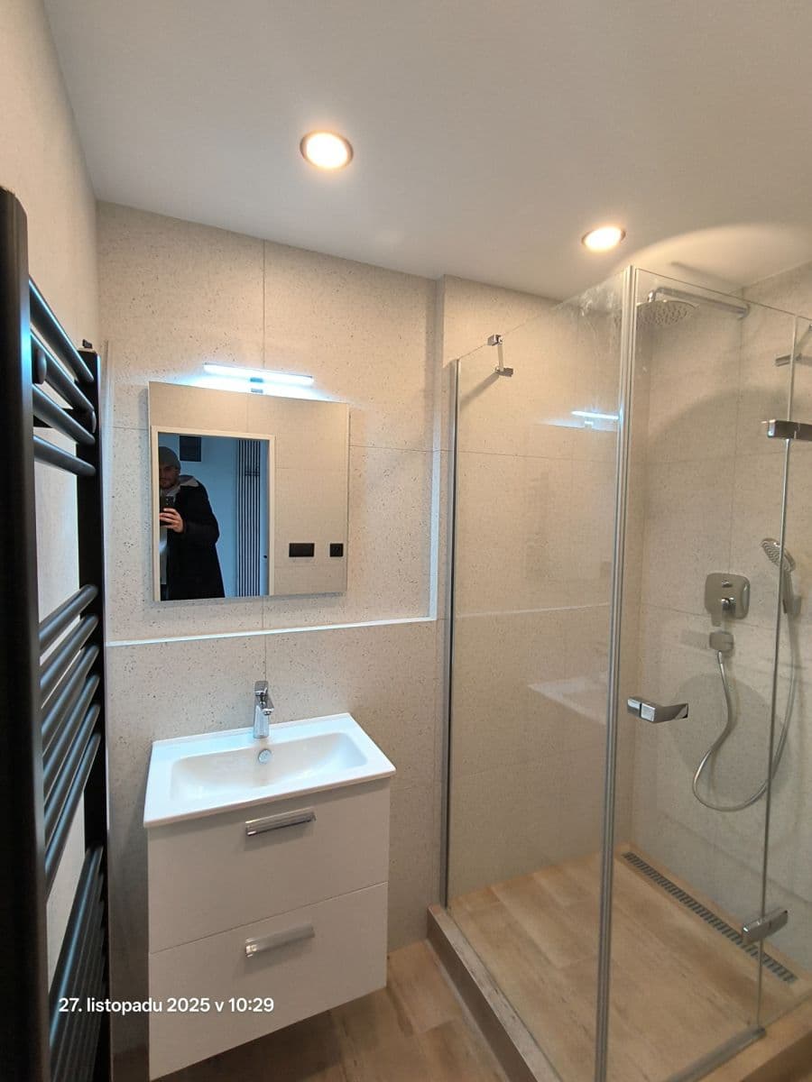 3 bedroom flat to rent, 68 m², Litvínovská, Prague, Prague 3 bedroom flat to rent, 68 m², Litvínovská, Prague, Prague