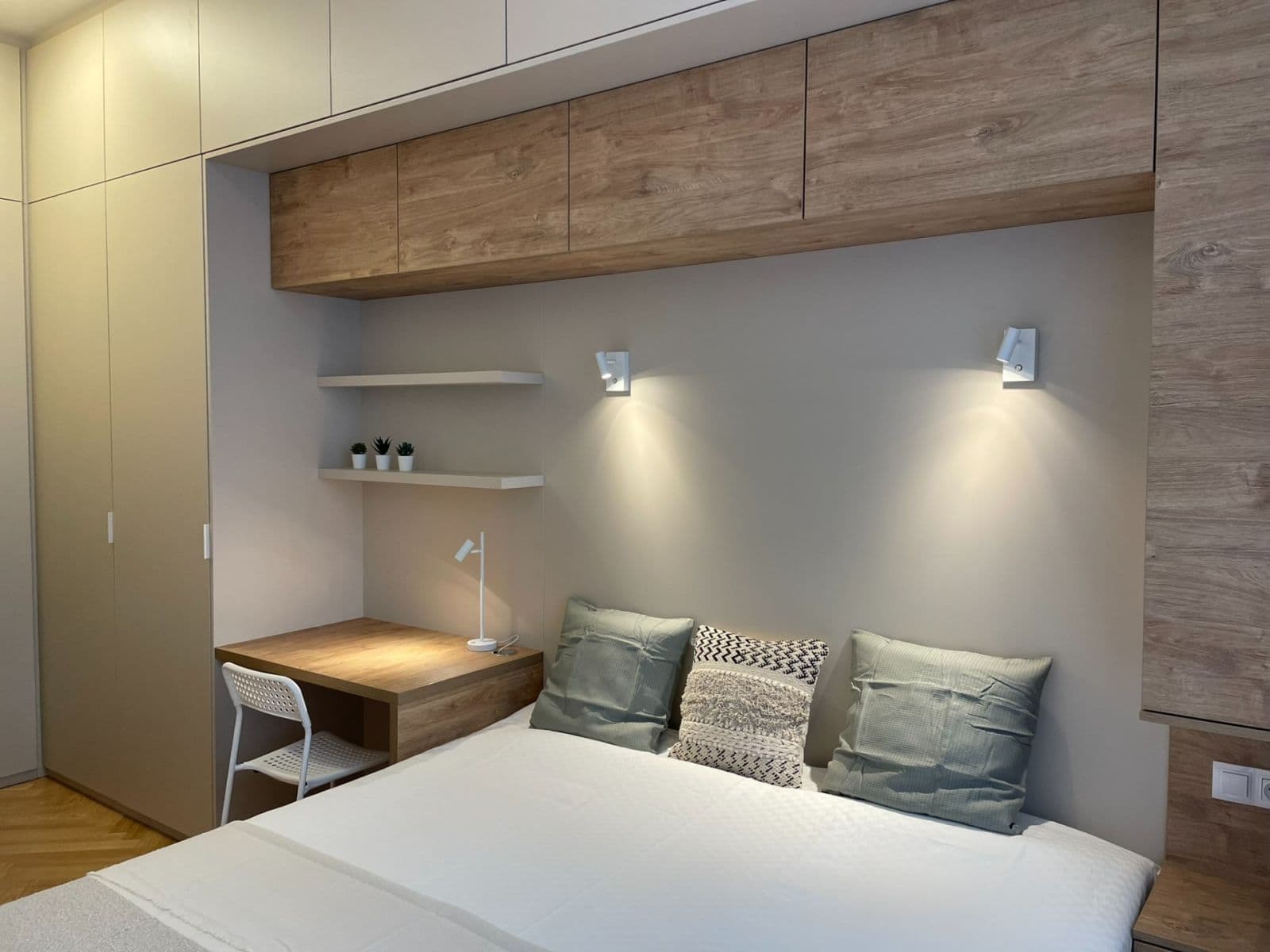 1 bedroom with open-plan kitchen flat to rent, 41 m², Bořivojova, Prague, Prague 1 bedroom with open-plan kitchen flat to rent, 41 m², Bořivojova, Prague, Prague