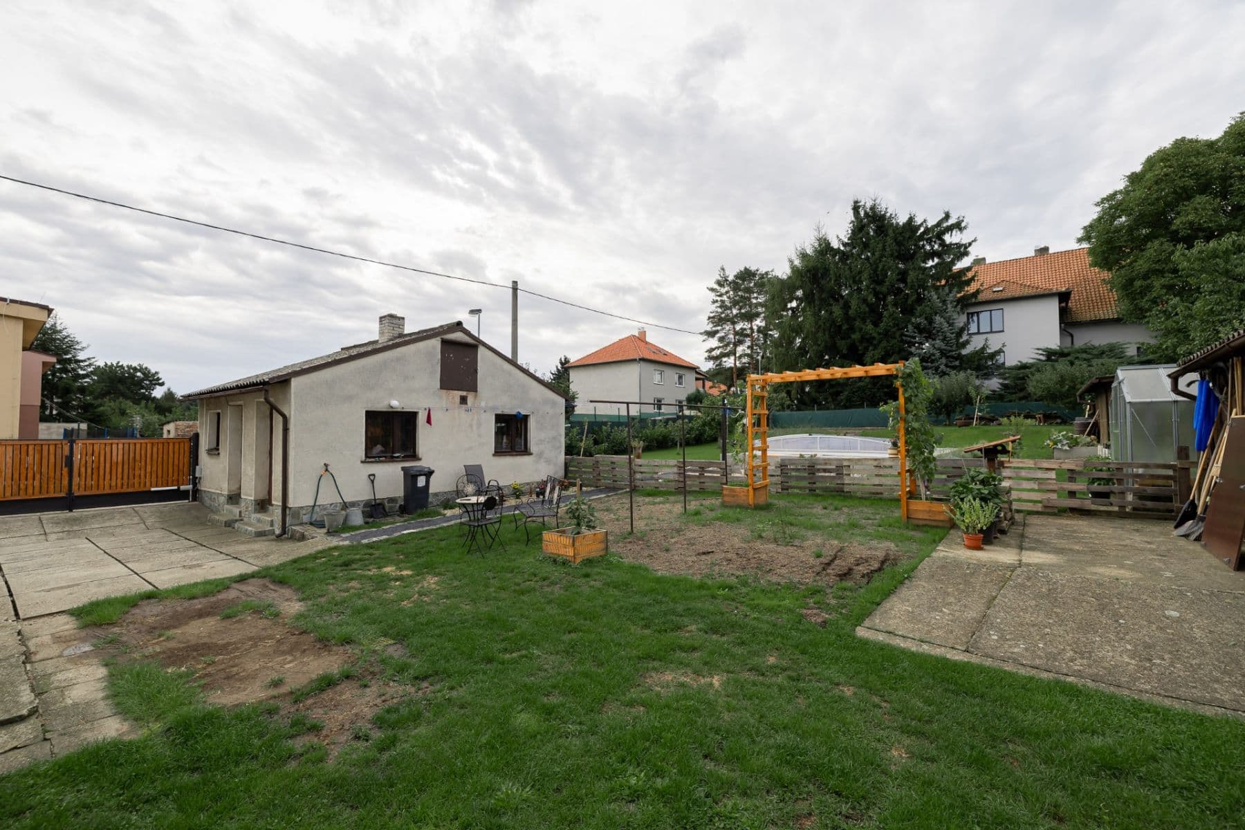 house for sale, 183 m², Na Křížku, Měšice, Středočeský Region house for sale, 183 m², Na Křížku, Měšice, Středočeský Region