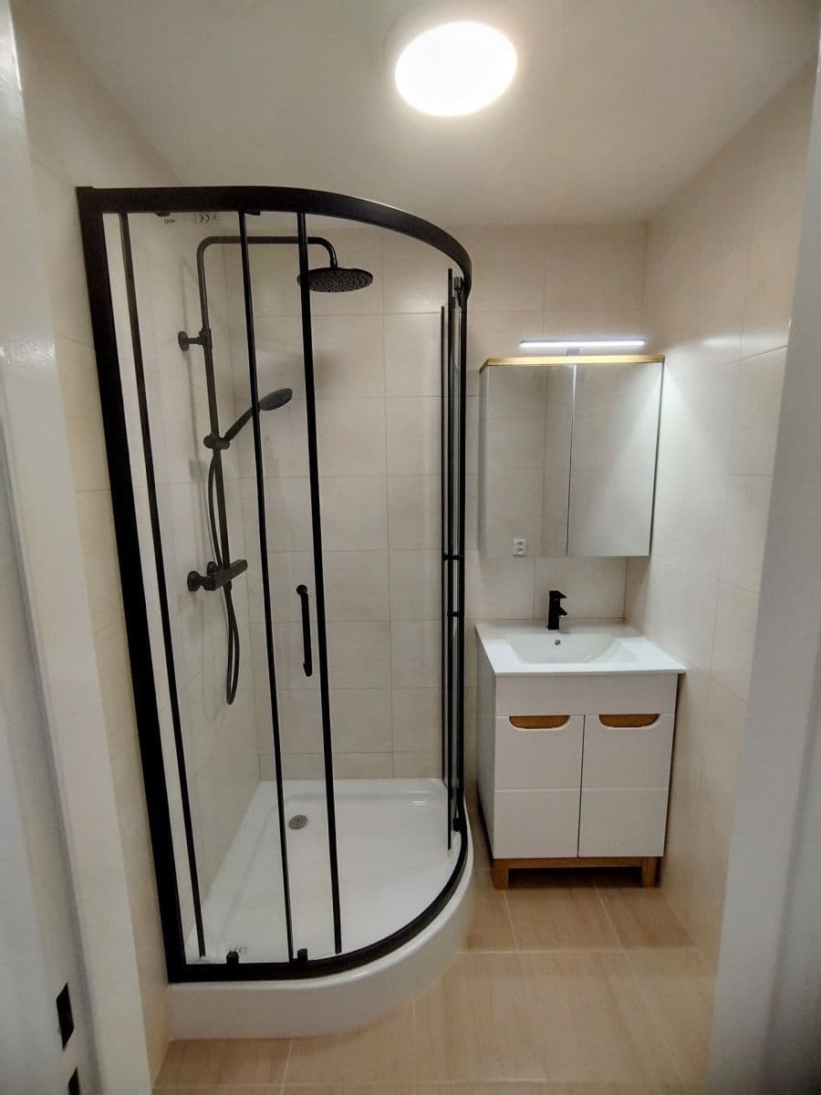 2 bedroom flat to rent, 60 m², Pod nádražím, Kraslice, Karlovarský Region 2 bedroom flat to rent, 60 m², Pod nádražím, Kraslice, Karlovarský Region