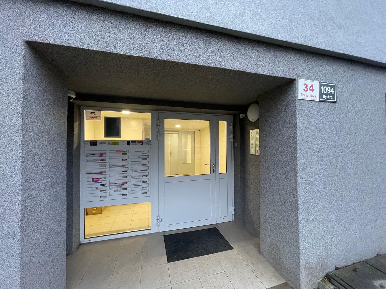 1 bedroom flat to rent, 40 m², Teyschlova, Brno, Jihomoravský Region 1 bedroom flat to rent, 40 m², Teyschlova, Brno, Jihomoravský Region